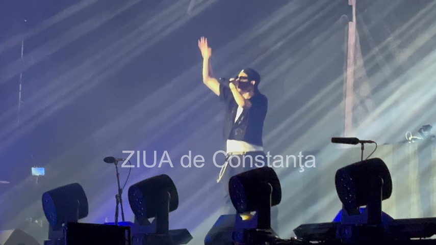 magia continua la festivalul neversea si in ultima seara ce artisti urca pe scenele de pe malul marii