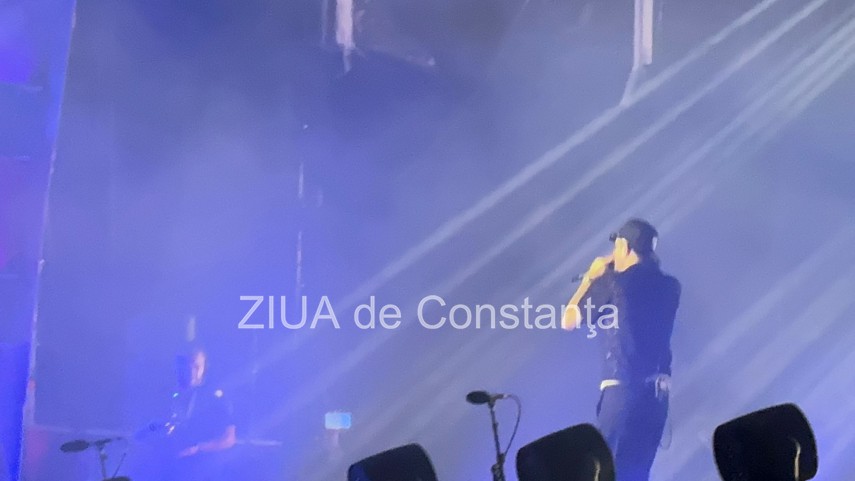 magia continua la festivalul neversea si in ultima seara ce artisti urca pe scenele de pe malul marii