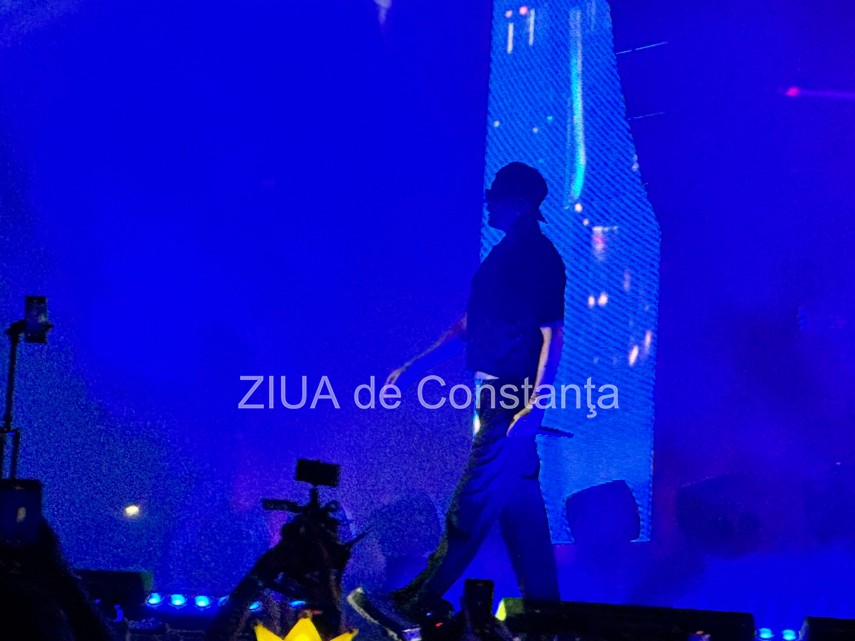 magia continua la festivalul neversea si in ultima seara ce artisti urca pe scenele de pe malul marii