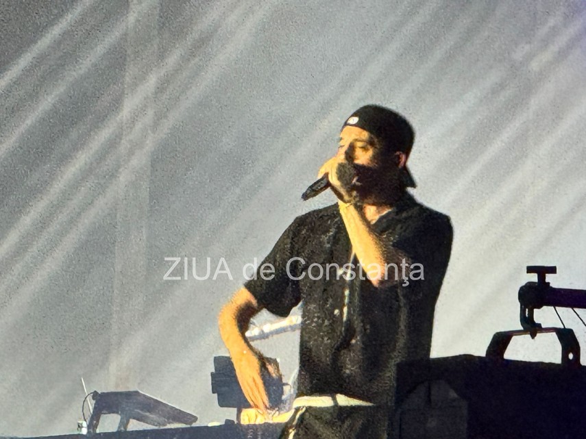 magia continua la festivalul neversea si in ultima seara ce artisti urca pe scenele de pe malul marii