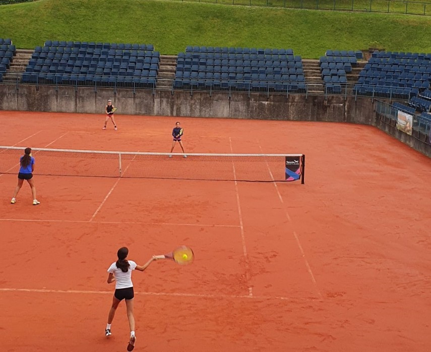 maria diana dimaca eleva la colegiul national mircea cel batran jucatoare de tenis din constanta semifinalista