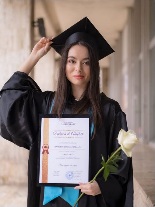 Rezultate Bacalaureat 2024: Madalina Andreea Mitrofan, eleva de la liceul Luician Blaga“, cea mai mare medie din judetul Constanta 