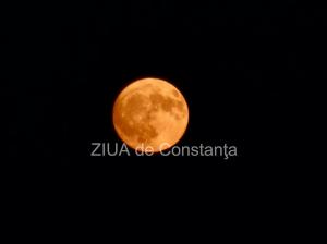 Fotoreportaj Constanța Luna strălucitoare deasupra Stațiunii Mamaia (GALERIE FOTO+VIDEO)
