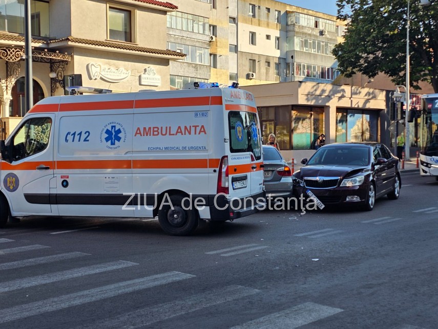 UPDATE: Accident pe strada Ferdinand in municipiul Constanta. Ambulanta intervine (GALERIE FOTO+VIDEO) 