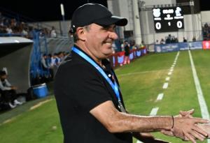 Hagi, despre momentul tensionat în care a fost implicat la meciul cu Poli Iași „Numai împreună putem să fim puternici“