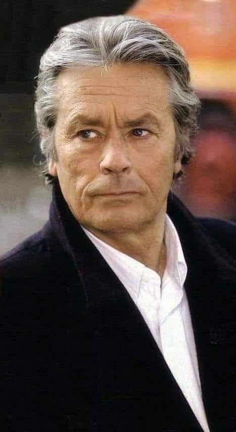 Doliu in lumea filmului:  Marele actor, Alain Delon, s-a stins din viata 