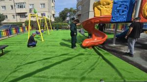 Primăria Cumpăna, județul Constanța, a încheiat proiectul privind reabilitarea locului de joacă din zona blocurilor H