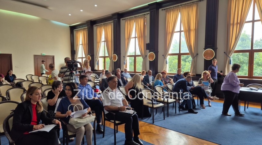 LIVE TEXT: Ședinta a Colegiului Prefectural la Constanta! Gradul de pregatire a scolilor pentru noul an scolar, pe ordinea de zi (GALERIE FOTO)      