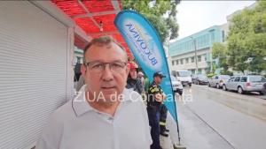 VIDEO Dan Chiparu, hotelier din Eforie, despre mașinile avariate de un copac, în fața complexului său. Cine va plăti daunele?