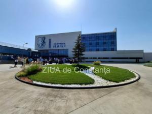 LIVE VIDEO+TEXT Academia Hagi și Farul Constanța - Oaspeți de seamă la inaugurarea hotelului și noilor facilități ale bazei sportive de la Ovidiu (GALERIE FOTO+VIDEO)                                     