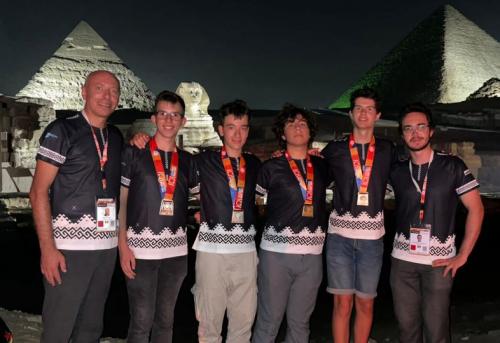 Patru medalii câștigate de România la Olimpiada Internațională de Informatică din Egipt