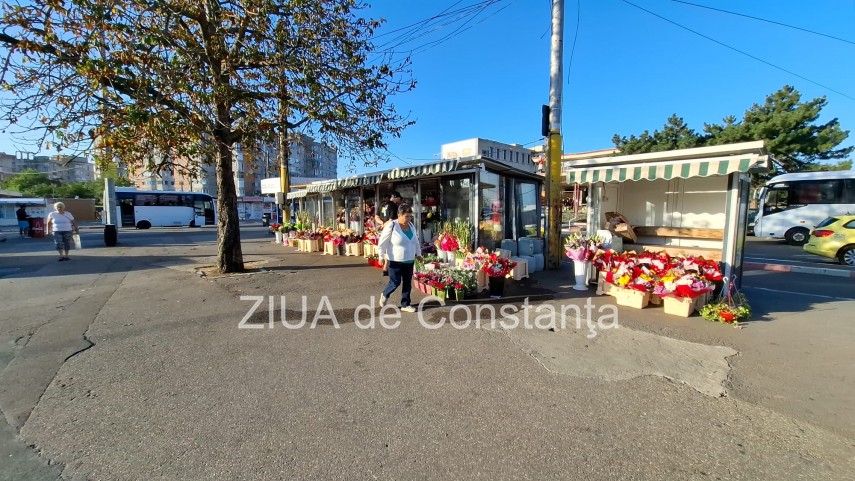 obiceiurile oamenilor s au schimabt florariile din constanta pregatesc aranjamente pentru prima zi de