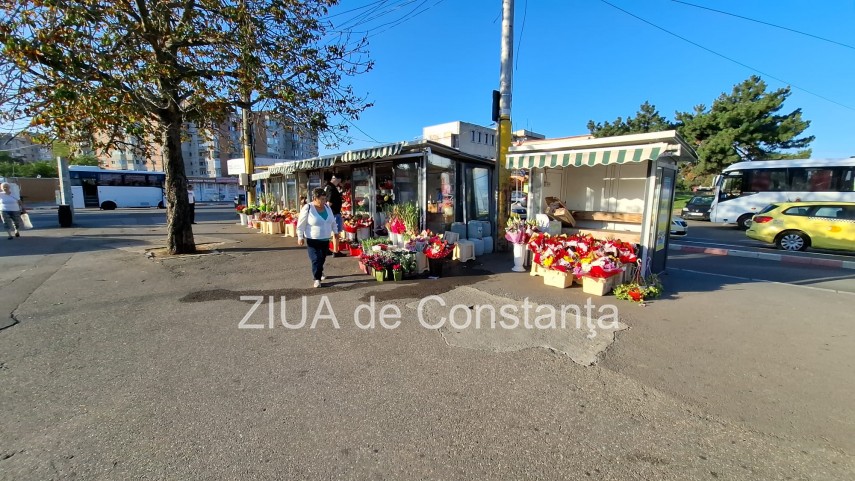 obiceiurile oamenilor s au schimabt florariile din constanta pregatesc aranjamente pentru prima zi de