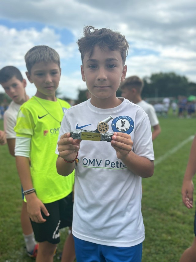 academia hagi 2016 invingatoare la cerno more cup in bulgaria claudiu keser spectator de lux galerie