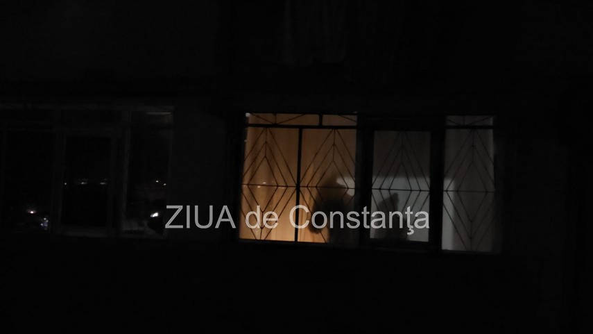 In cazul femeilor omorate: Politia se afla inca la domicilul suspectilor, in Navodari, Constanta, in cautare de noi probe (FOTO+VIDEO) 