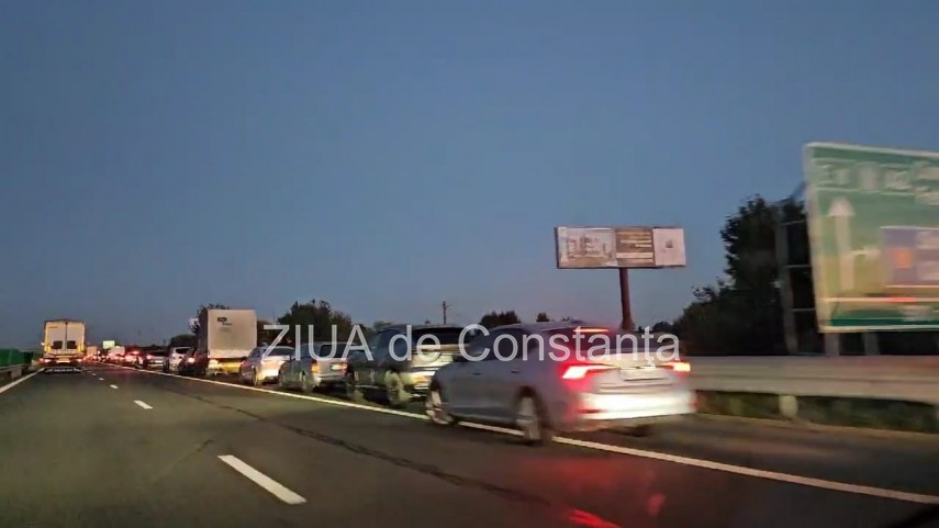 incendiu auto la iesirea de pe autostrada soarelui zona drajna foto video 873938