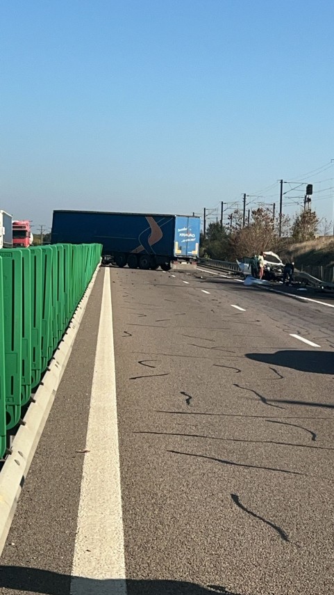 Accident rutier pe autostrada A2, sensul Bucuresti-Constanta (FOTO+VIDEO)