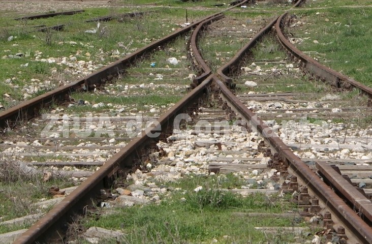 UPDATE Accident feroviar in Mehedinti: Un tren incarcat cu benzina a deraiat. Circulatia blocata    