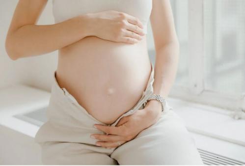 Vedetă celebră, însărcinată cu al patrulea copil. „Miracolul vieții” 