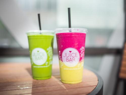 Ministerul Sănătății vrea să interzică vânzarea sucurilor în incinta școlilor. Lista produselor nerecomandate elevilor    