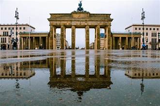 Germania ar putea fi tinta unor atacuri hibride din partea Rusiei 