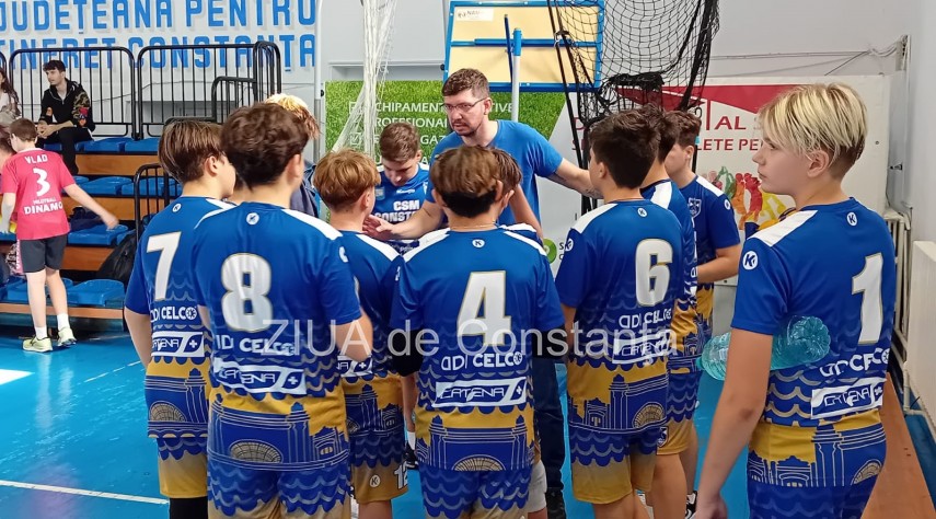 Volei: Start in turneele de la Constanta ale sperantelor. Trei zile pline in sala de la CSS1 