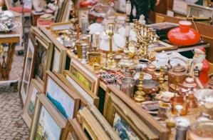 Un bărbat a dat peste o comoară la un târg de vechituri! 