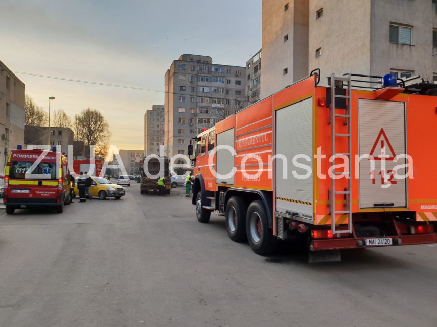 Știri Constanta azi: Incendiu la un apartament din Murfatlar. Pompierii intervin (FOTO+VIDEO)   