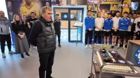 Farul Constanța Echipa i-a cântat La Mulți Ani lui Gheorghe Hagi de ziua sa. „60 de ani de istorie“ (GALERIE FOTO + VIDEO)  