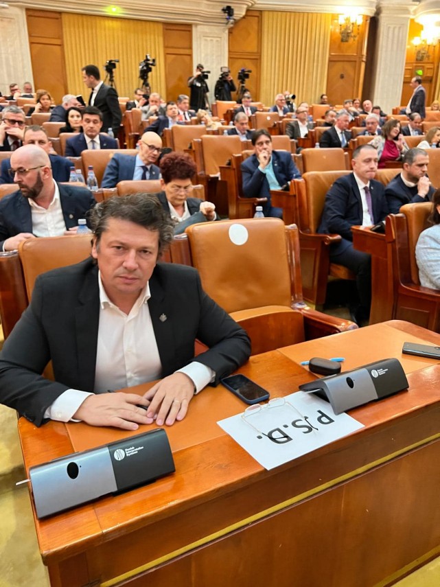 Deputatul Daniel Georgescu (PSD) anunta obtinerea finantarii pentru extinderea trotuarului care leaga 2 Mai de Vama Veche!