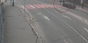 Accident surprins pe cameră, la Constanța. Eveniment rutier pe o trecere de pietoni (FOTO+VIDEO)     