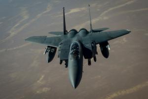 Un avion militar s-a prăbușit în Golful San Diego, California (VIDEO)  