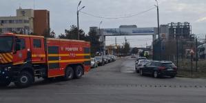 UPDATE Incendiu la Petromidia Năvodari! Intervin mai multe echipaje de pompieri (GALERIE FOTO+VIDEO)   