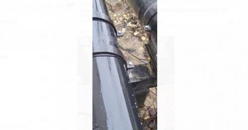 Constănțeanul supărat  Drobul de sare și țevile lăsate curgând la discreție în Constanța (FOTO+VIDEO)
