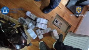 Surse Seif cu un milion de euro, găsit în locuința lui Potra. Banii ar fi fost folosiți pentru campania lui Georgescu  (VIDEO) 