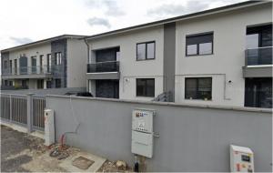 Șapte imobile P+1E, ridicate în regim înșiruit, pe strada Spicului din Constanța