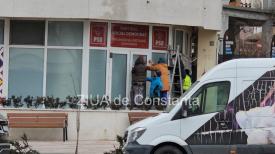BPJ la PSD Constanța. În interior are loc ședința Biroului Permanent Județean, iar la exterior se pregătește sediul pentru campania prezidențială (FOTO+VIDEO)      