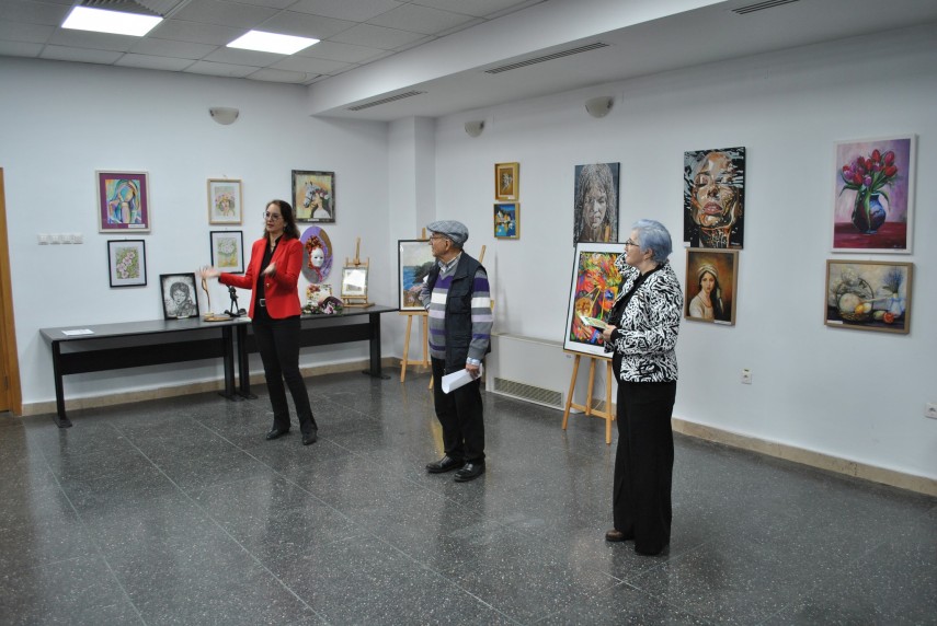primavara eternul feminin vernisajul primei expozitii de arta vizuala de anul acesta la muzeul national