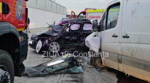 UPDATE. Știri Constanța Accident mortal pe DN22 la ieșire din localitatea Lumina! Sunt mai multe victime. Un bărbat decedat (GALERIE FOTO+VIDEO)     