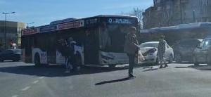 UPDATE Accident rutier în Constanța! O mașină și un autobuz CTBus implicate (FOTO+VIDEO) 