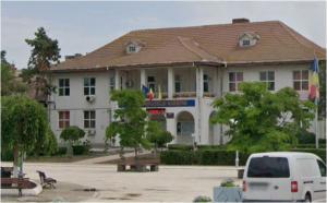 Reabilitarea energetică a clădirii Primăriei din orașul Hârșova, estimată la 3.7 milioane lei. Când are loc licitația? (DOCUMENT)  