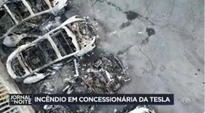 Mașinile dintr-o reprezentanță Tesla din Italia, incendiate. Reacția lui Elon Musk (VIDEO) 