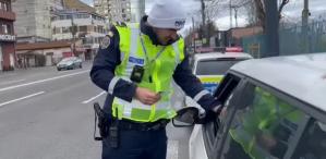 Avertisment pentru șoferi Drumuri cu risc din cauza vremii reci! IPJ Constanța face apel la prudență (VIDEO)