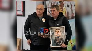 Farul Constanța Gheorghe Hagi a primit inimile orașului Baia Mare, dar și un tablou inedit (GALERIE FOTO + VIDEO)