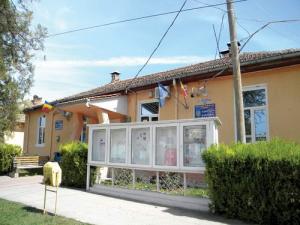 Cumpărări directe Mega Proiect Construct SRL a semnat un contract cu primăria Corbu din județul Constanța. Despre ce este vorba? (DOCUMENT)