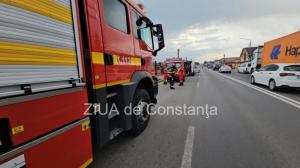 UPDATE. Știri Constanța   Accident rutier între două autovehicule în Valu lui Traian. Victima, o femeie însărcinată (FOTO+VIDEO)   