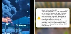 Incendiu de proporții în Spania! Un cartier a fost evacuat din cauza riscului de intoxicație cu fum toxic (VIDEO)