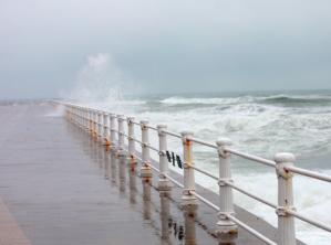 Cod galben de vânt puternic la Constanța! Numere utile în caz de urgență 