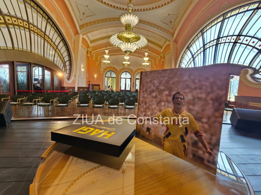 LIVE TEXT +VIDEO.Constanta: Gheorghe Hagi prezinta, la Cazino, autobiografia in imagini Hagi - Drumul meu“. Povestea unei cariere de exceptie!       