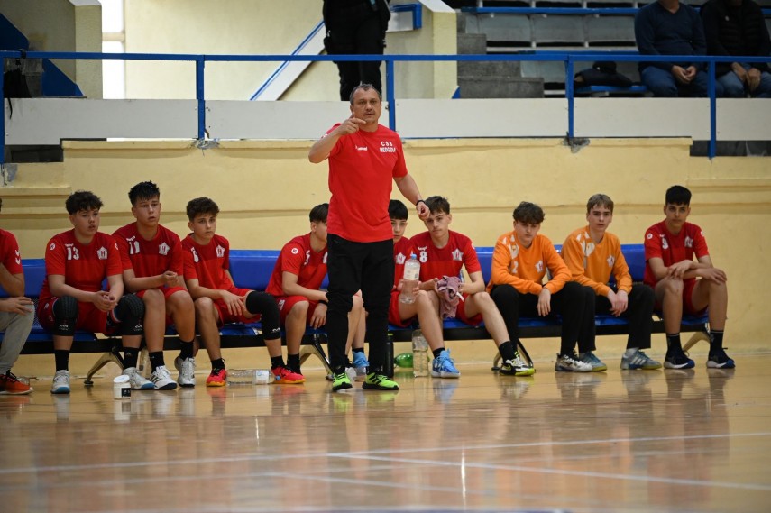 handbal juniorii 3 de la css medgidia locul 5 pe tara suntem mandri de voi ati luptat cu inima si ati